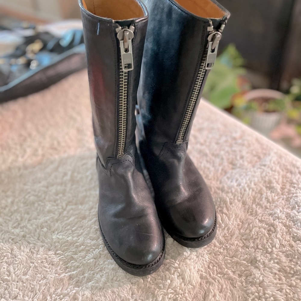 Frye front zip Vera boot.